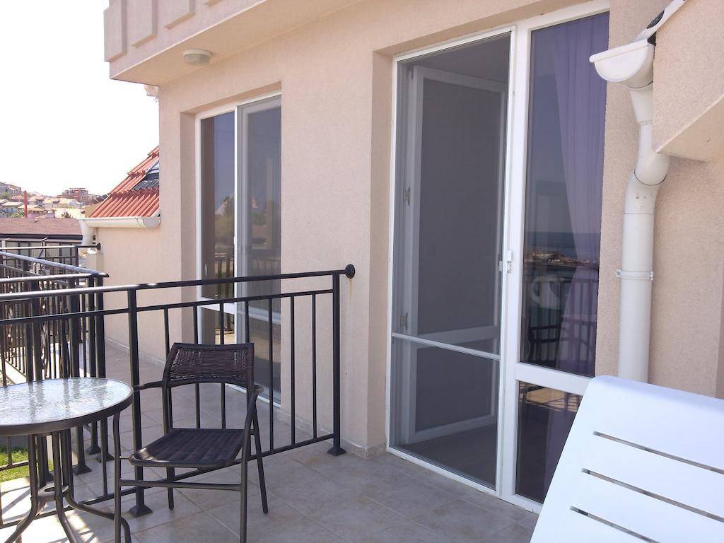 Villa Lazuren Bryag 2 チェルノモレツ 部屋 写真